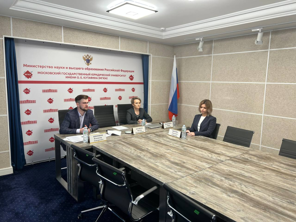 photo_2022-06-23_16-23-28.jpg photo_2022-06-23_16-23-28.jpg