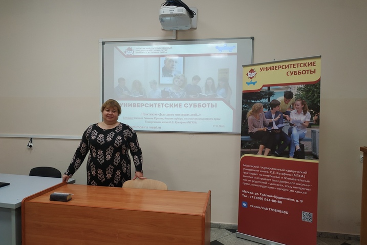 zUf3Bk58w20 (1).jpg zUf3Bk58w20 (1).jpg