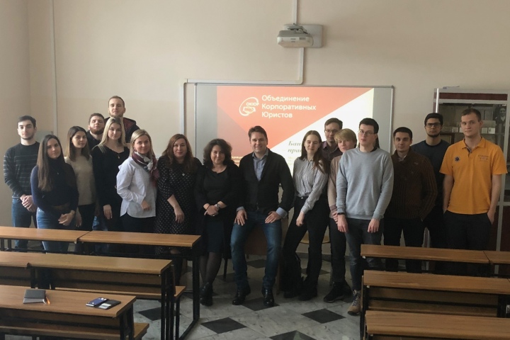 -y1MfLlC0gU.jpg -y1MfLlC0gU.jpg