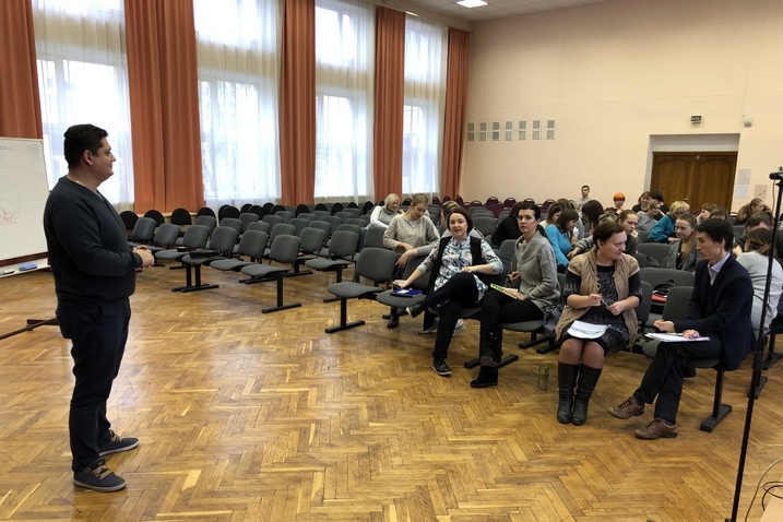 EU2D3uce8LY.jpg EU2D3uce8LY.jpg