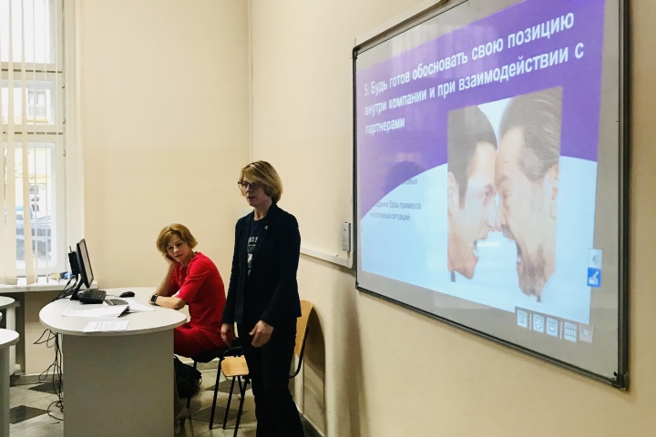 OVEt_LnYtGk.jpg OVEt_LnYtGk.jpg