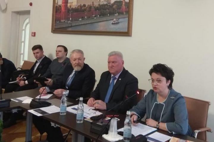 _bE8QSJrlyA.jpg _bE8QSJrlyA.jpg