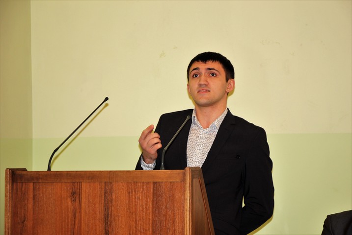 IMG_4180.jpg IMG_4180.jpg